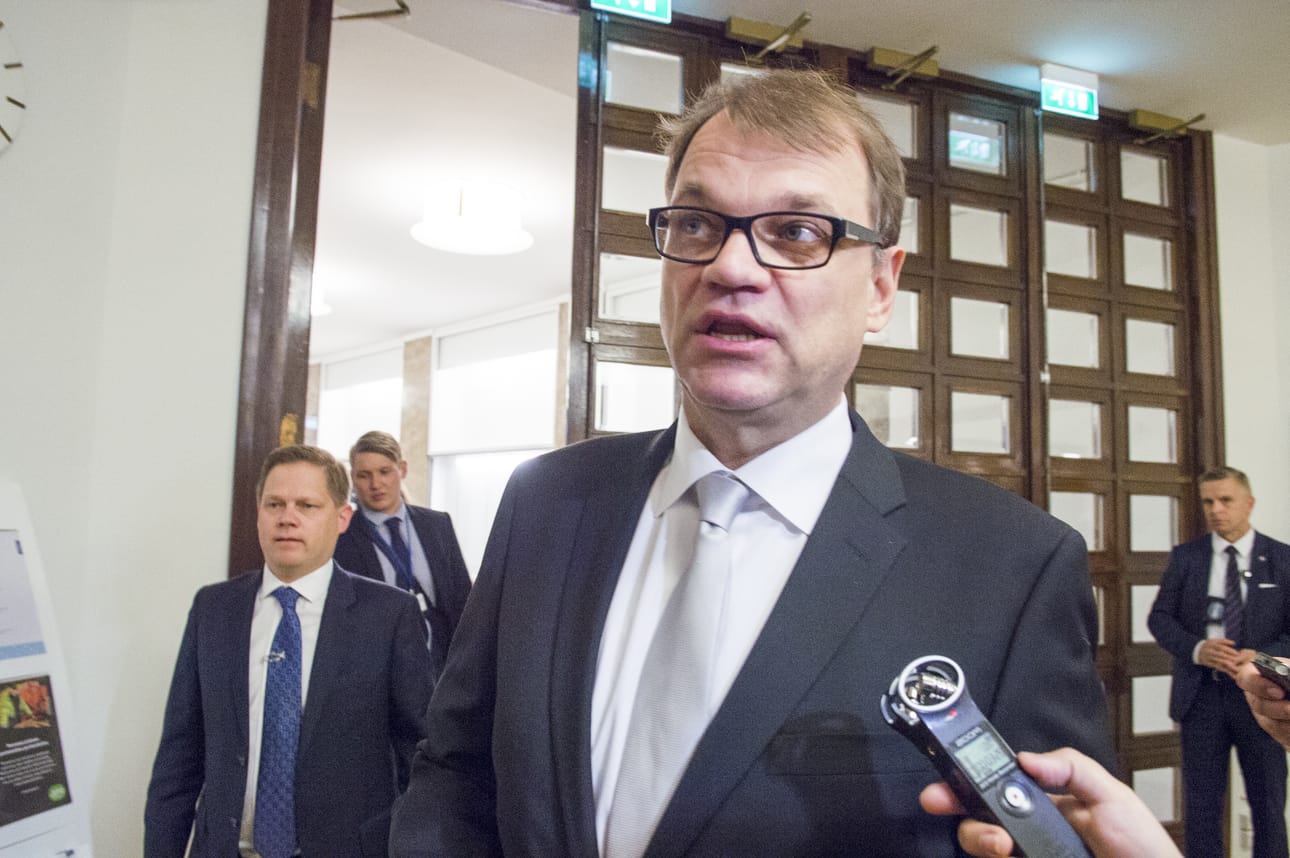 Lännen Median tietojen mukaan keskusta ei kannata Natoon liittymistä. Kuvassa pääministeri ja keskustan puheenjohtaja Juha Sipilä.