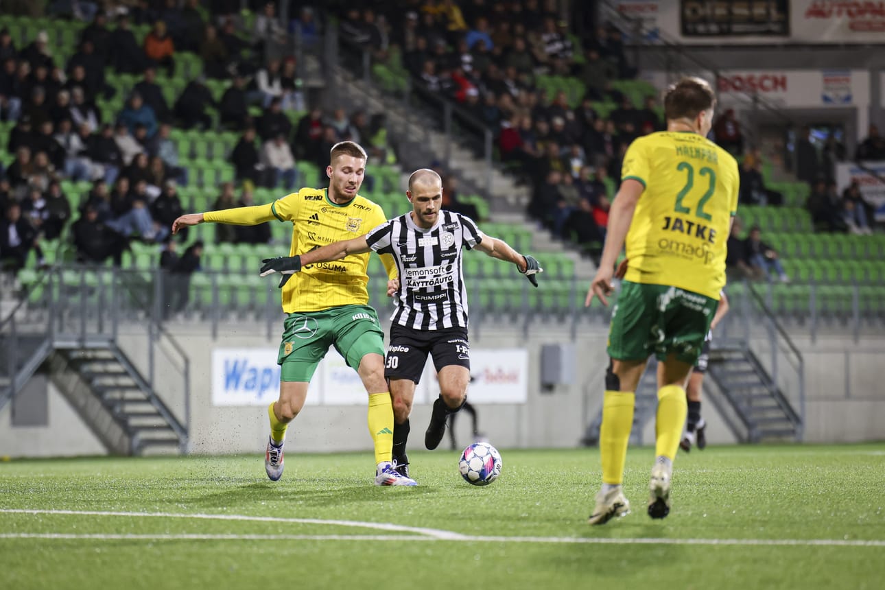 Joonas Vahtera pelaa tälläkin kaudella Vaasan Palloseurassa. Arkistokuva.