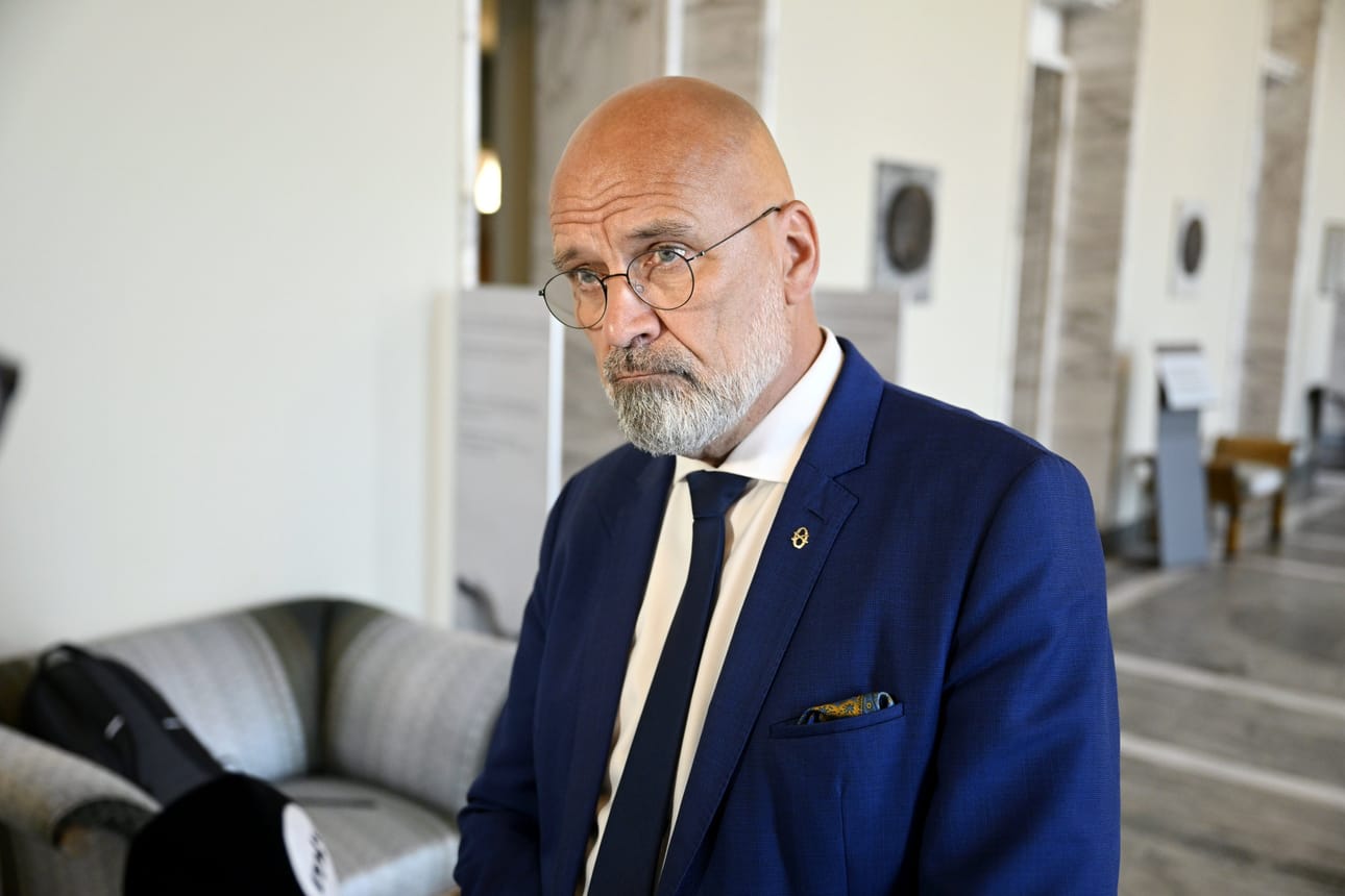 Valiokunnan puheenjohtaja Mauri Peltokangas (ps.) kertoi, että työ jatkuu maanantaina. LEHTIKUVA / Vesa Moilanen
