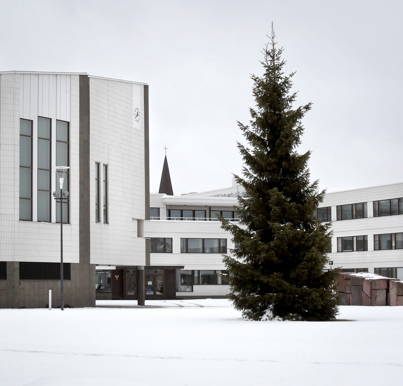 Rovaniemen kaupungintalon peruskorjaus alkaa. Arkistokuva.