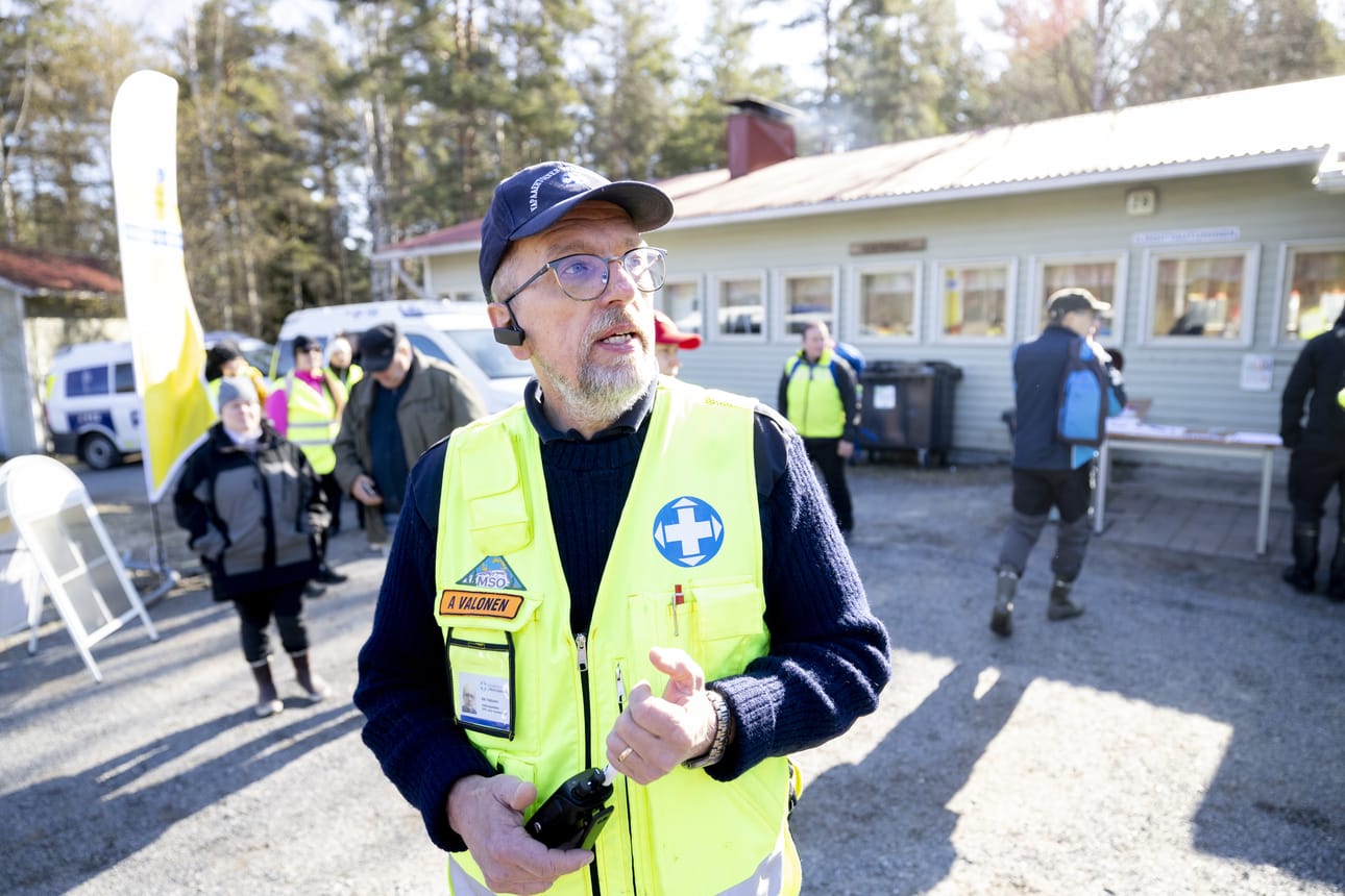 Punaisen Ristin Länsi-Suomen piirin valmiuspäällikkö Aki Valosen mukaan maastoetsintöihin osallistui yhteensä 216 henkilöä.