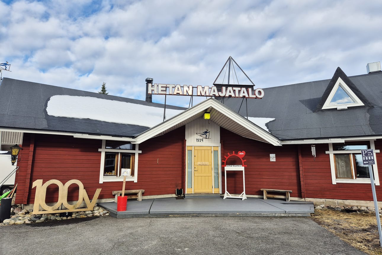 Hetan Majatalo ehti olla myynnissä viisi vuotta. Se oli yli sata vuotta Vuontisjärven suvun omistuksessa.