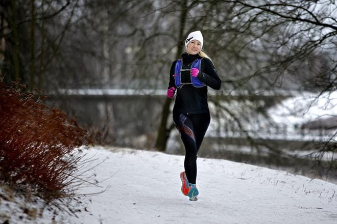 Seinäjokelaislähtöisen Emilia Lahden juoksu-urakka päättyi torstaiaamuna Aucklandiin. Psykologian tutkijan tempaus herätti Uuden-Seelannin mediassa laajaa huomiota. KUVA: TOMI KOSONEN