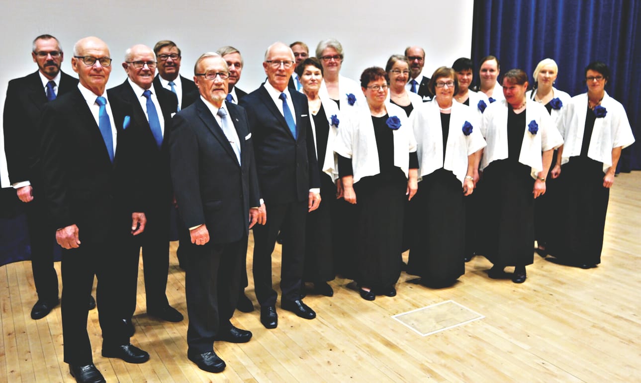 Lakeuden Laulu on sekakuoro, jossa laulaa noin¿20 eri-ikäistä laulajaa. Kuoro toimii Lakeuden kansalaisopiston opintopiirinä.