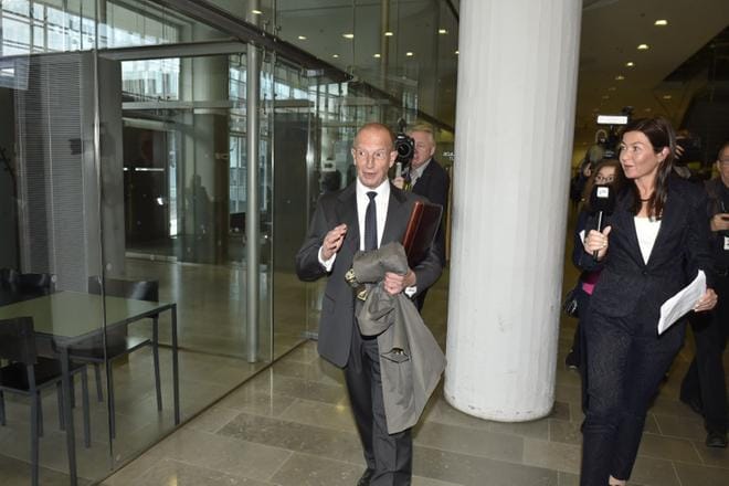 Helsingin poliisilaitoksen entinen poliisikomentajan Jukka Riikosen puolustus arvosteli poliisijohdon virkarikosjutun pitkää tutkintaa ja massiivista oikeudenkäyntiä. KUVA: Kimmo Penttinen