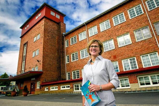 Seinäjoen kansalaisopiston rehtorin Maija-Liisa Gröhnin mukaan käyttäjät ovat omaksuneet hyvin opiston ilmoittautumisen ehdot. ARKISTOKUVA: MATTI HAUTALAHTI