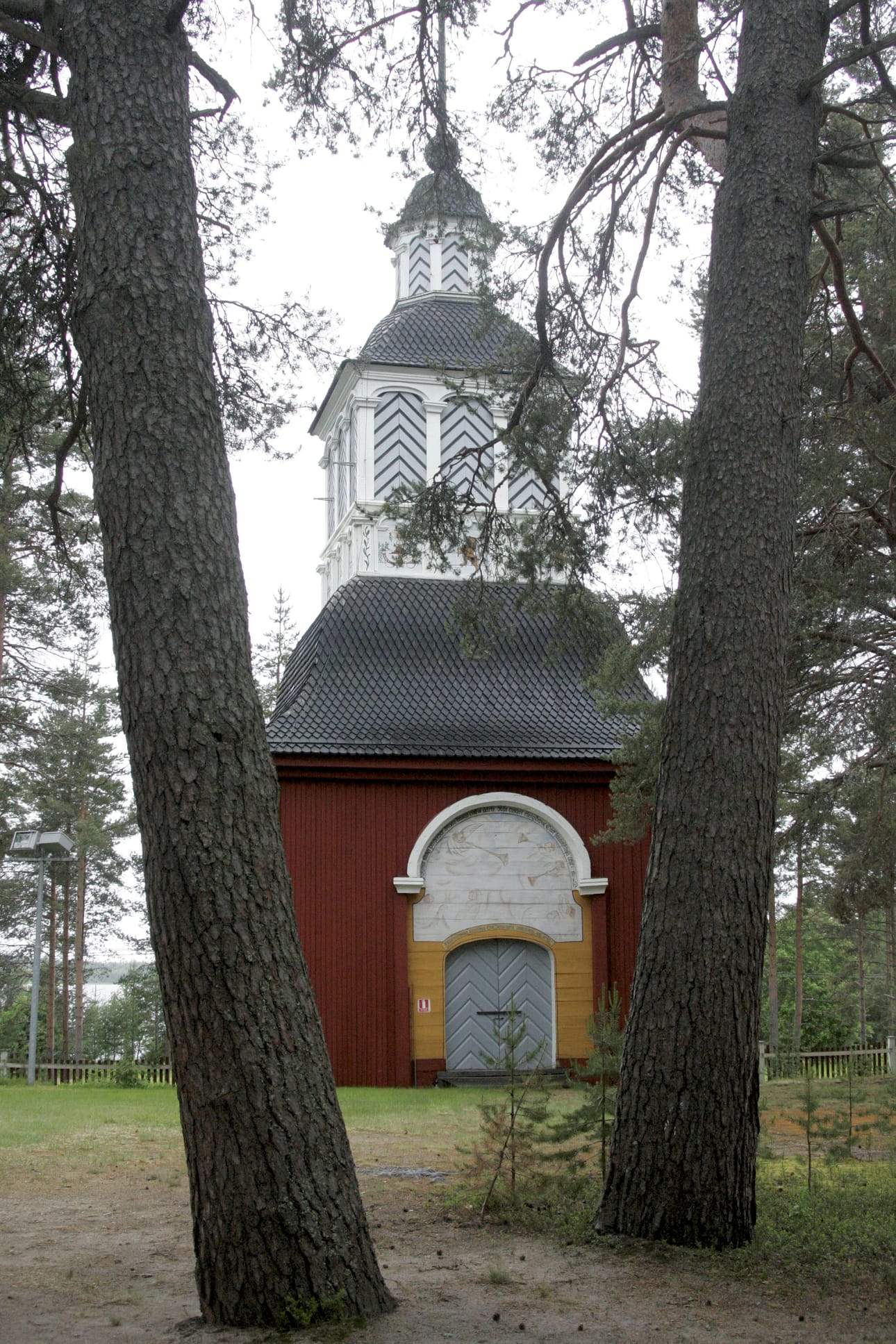 Kelotapulin katto tervataan kesällä.