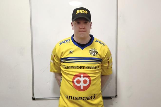 Ankkureiden Ykköspesismiehistöön liittynyt sopimuksella kokenut lukkari ja vasuri Antti Toivola. KUVA: TEEMU HÖYKINPURO