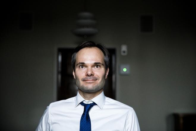 Ulkomaankauppa- ja kehitysministeri Kai Mykkäsen vastuulla on kokoomuksen työpolitiikka. KUVA: Joel Maisalmi