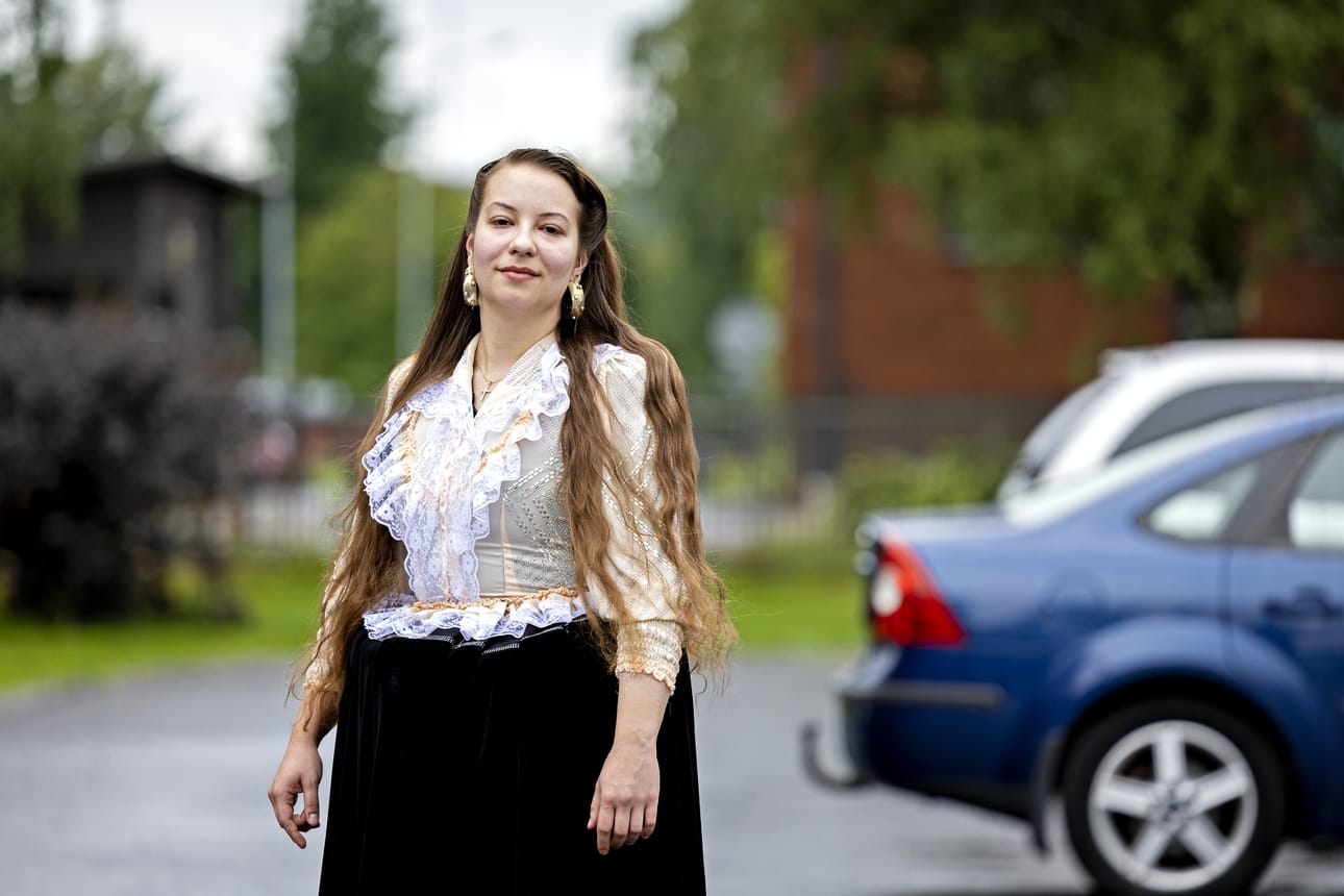 Laura Bollström sanoo, ettei hän enää koe oloaan turvalliseksi.