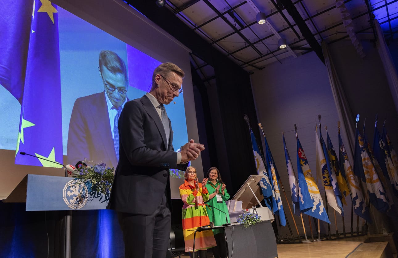 Alexander Stubb nousi Ylen presidenttikyselyssä johtoon, ohi Pekka Haaviston.