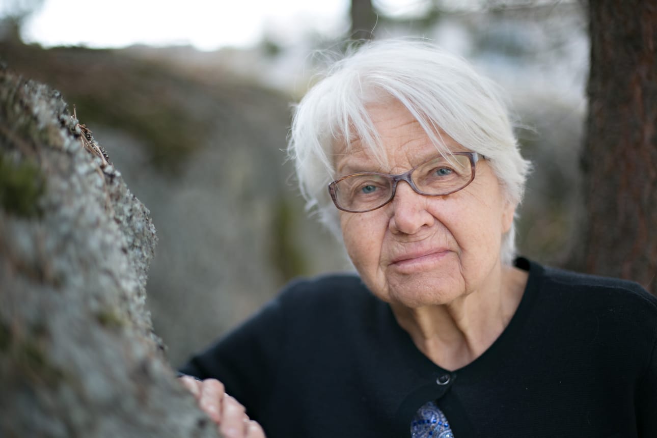 Pirkko Siltala on 85-vuotias kirjailija ja psykoanalyytikko. Hän on kirjoittanut kahdeksan eri elämänalueita käsittelevää kirjaa.