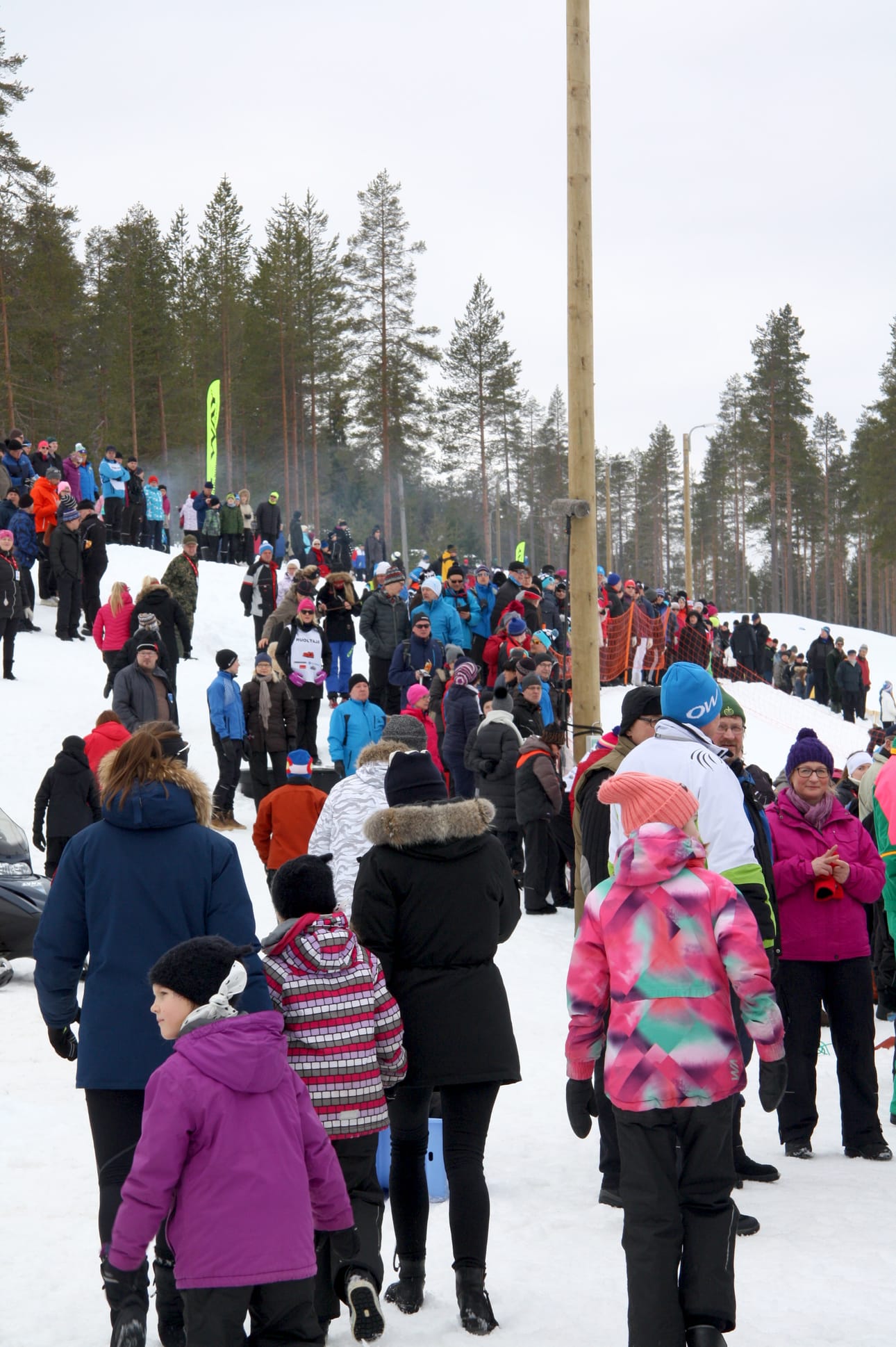 Taivalvaaralla vieraili viikonlopun aikana yleisöä tuhatmäärin.