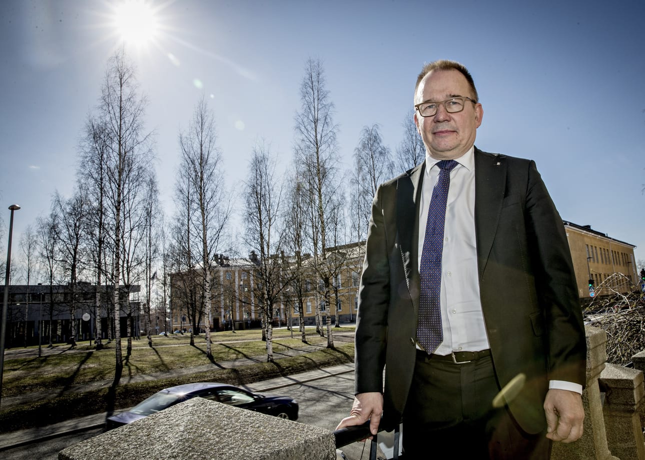 Suojelupoliisin päällikkö Antti Pelttari osallistui suojelupoliisin 70-vuotisjuhlaseminaariin torstaina Oulussa.