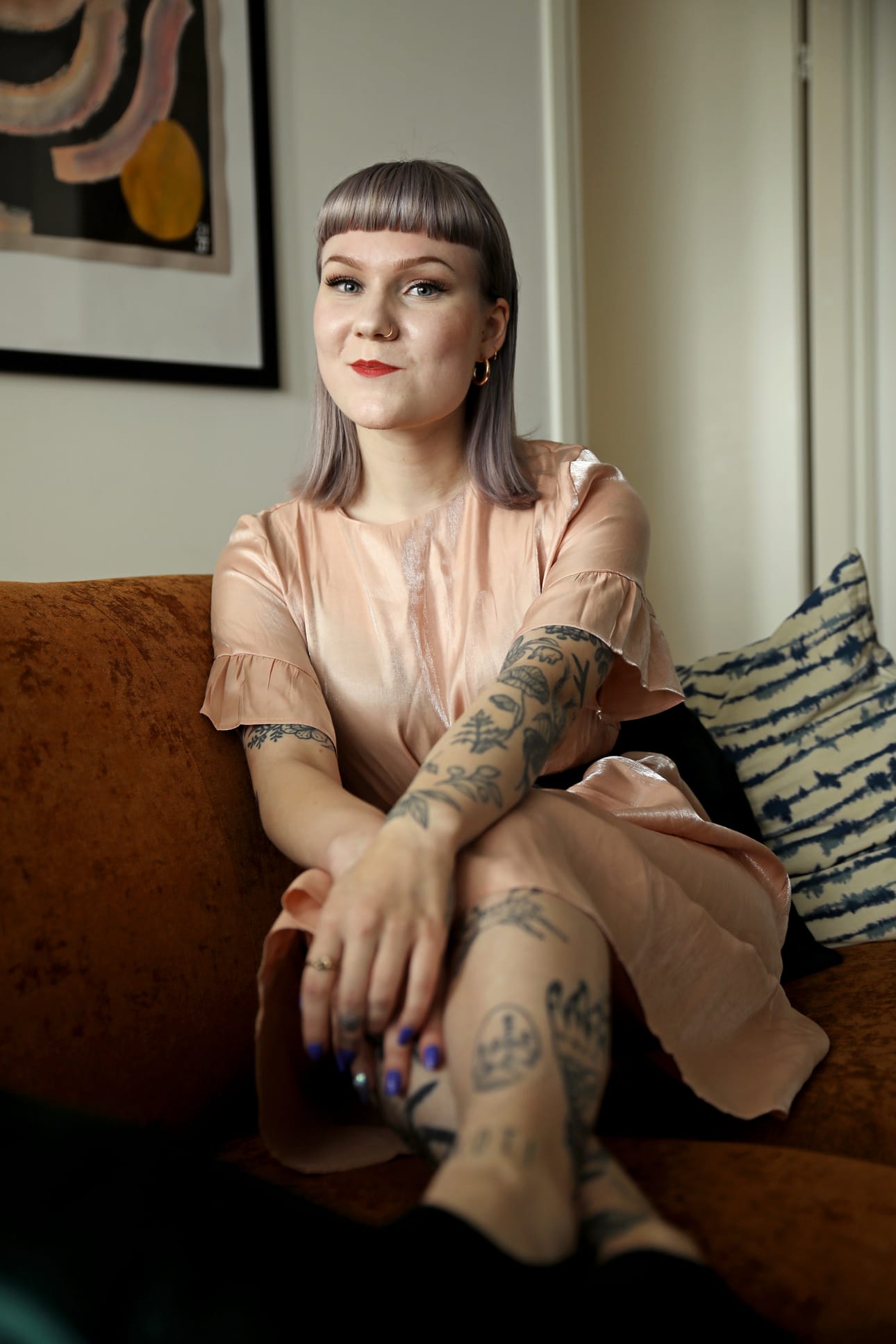 Jessi Jokelainen ei pidä siitä, että naisten ulkonäköä käytetään poliittisen vähättelyn välineenä.