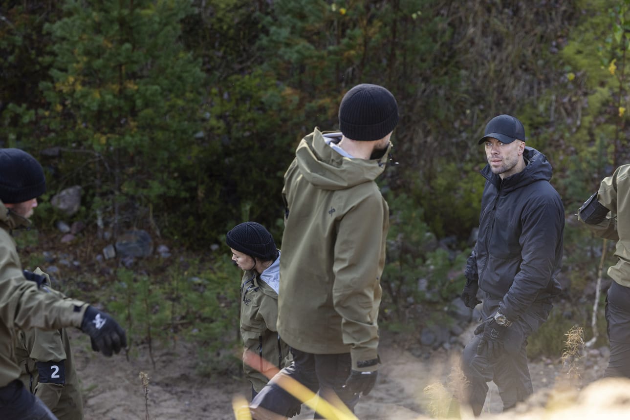 Petäistö piiskaa koulutettavia motivaatiomontulla Erikoisjoukkojen kolmannella tuotantokaudella.