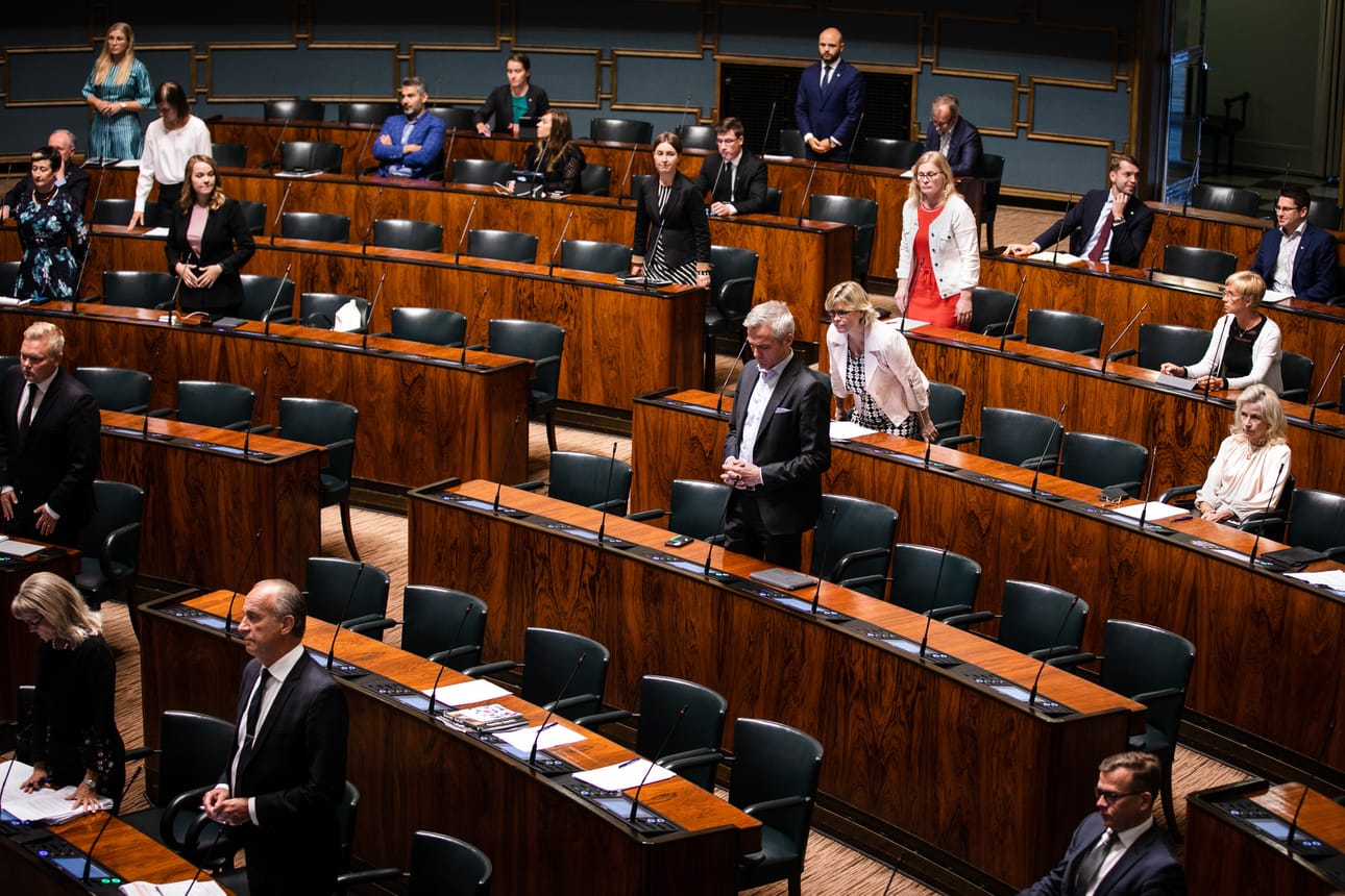 Kansalaisuuden kuilut ja kuplat -tutkimushankkeen osana haastateltiin 20 kansanedustajaa. Heidän nimiään ei kerrottu julkisuuteen. Kuvituskuva.