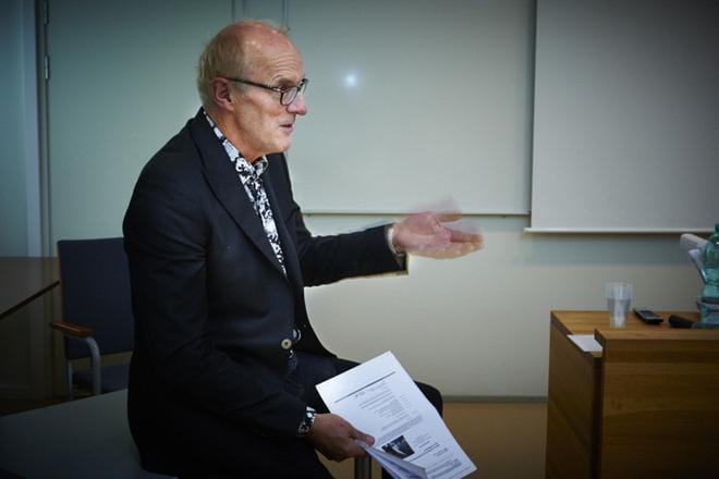 Turun yliopiston työoikeuden professori Seppo Koskisen mielestä osapuolten esitykset yt-laista ovat todella kaukana toisistaan. KUVA: Ari-Matti Ruuska