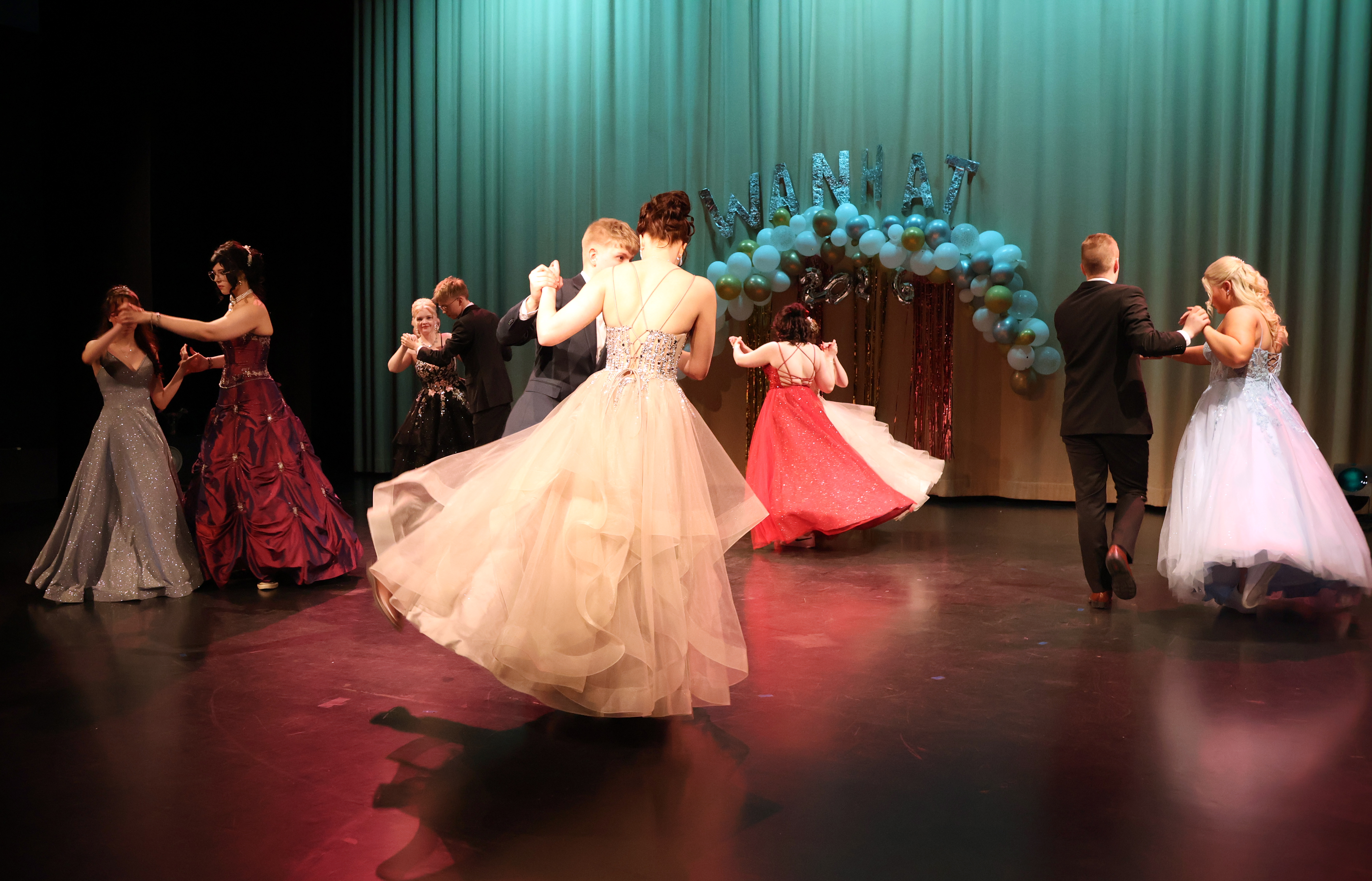 Siikalatvan lukion vanhojen tanssit 2026