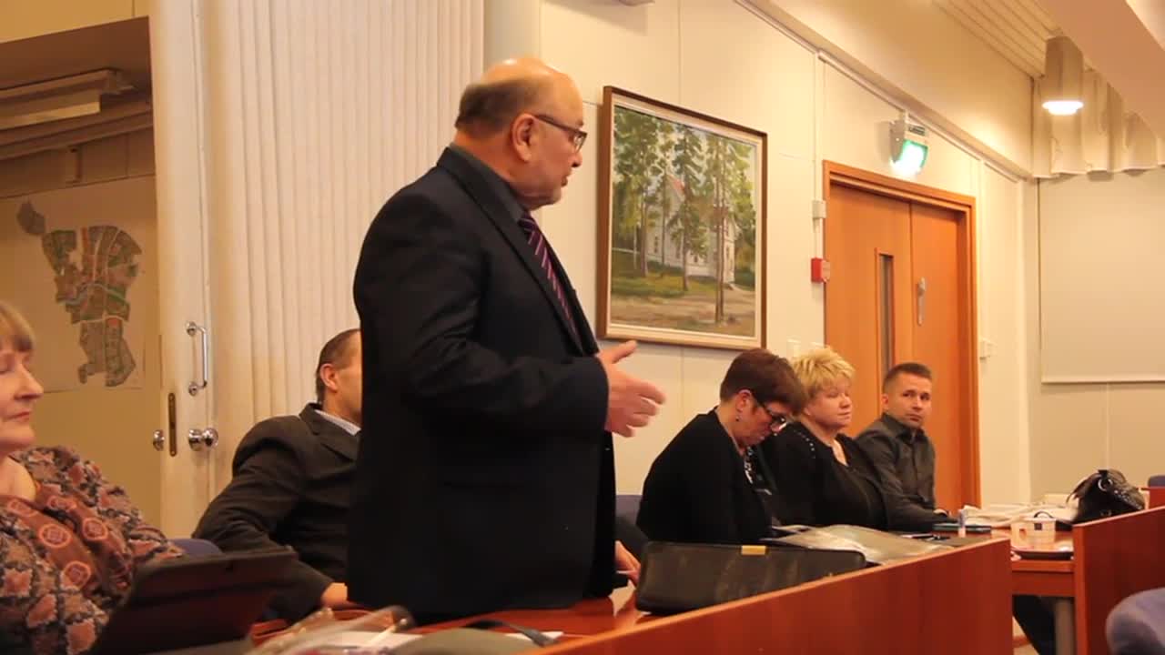 Lähetekeskustelusta kooste Oulaisten valtuustosta.