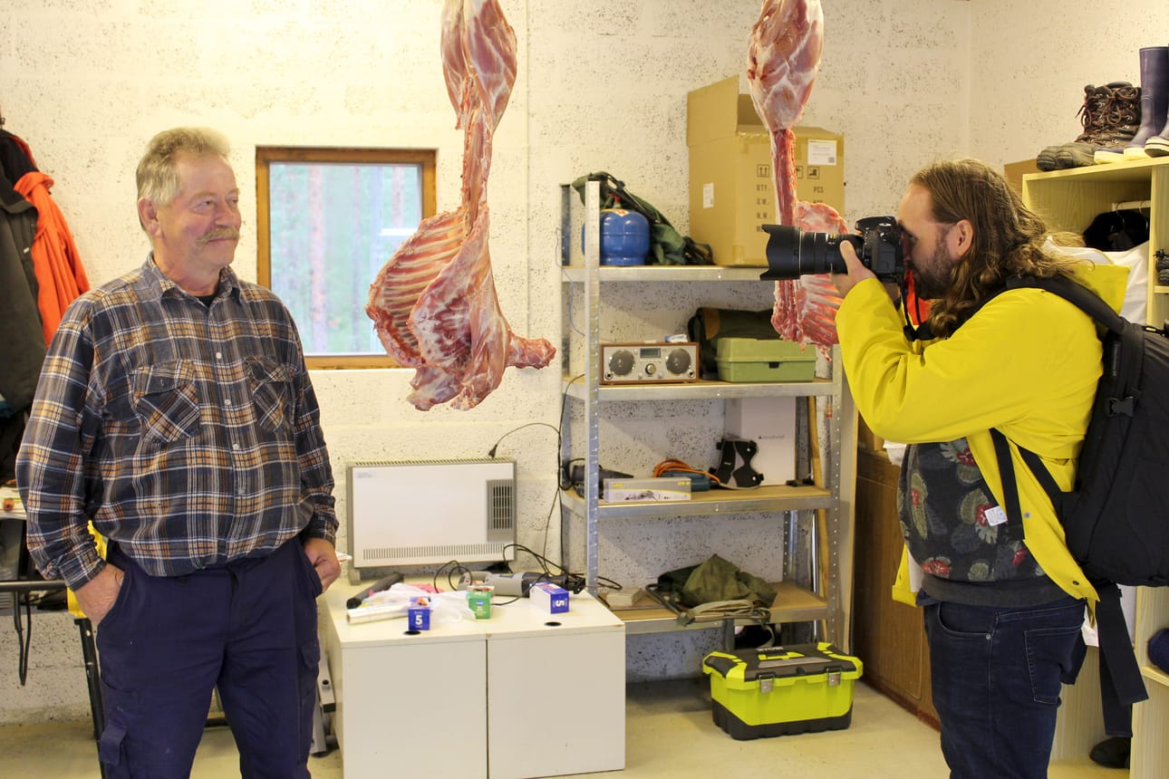 Jalmari Lassinniemi kertoi toimittaja Katri Nisulalle olonsa Boråsissa olleen hyvät, mutta joka kesä on pitänyt päästä Pudasjärvelle.