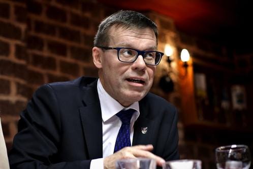 Viime vuoden tilinpäätös sai kaupunginjohtaja Markku Lumiolta maininnan "ennätystulos". Kuva: Tomi Kosonen