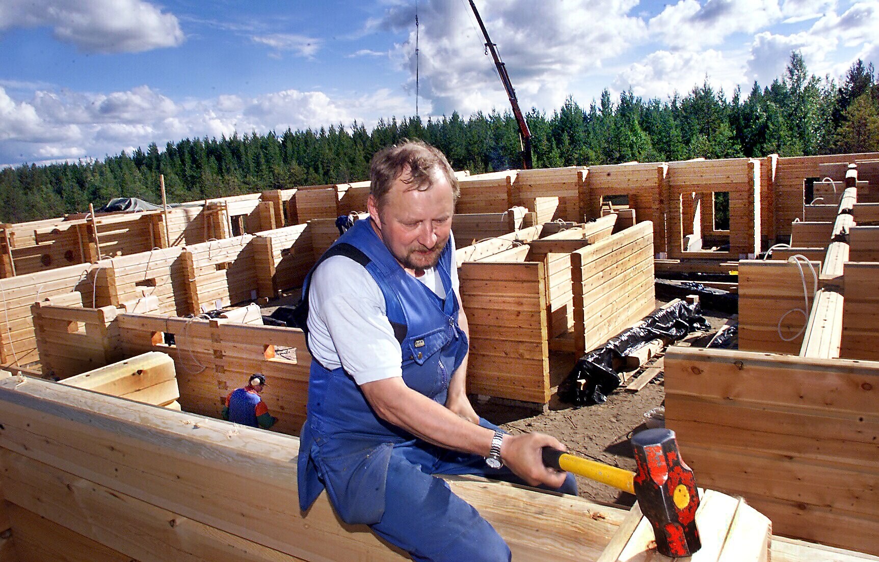 Kuva Kierikin päärakennuksen työmaalta elokuulta 2000.