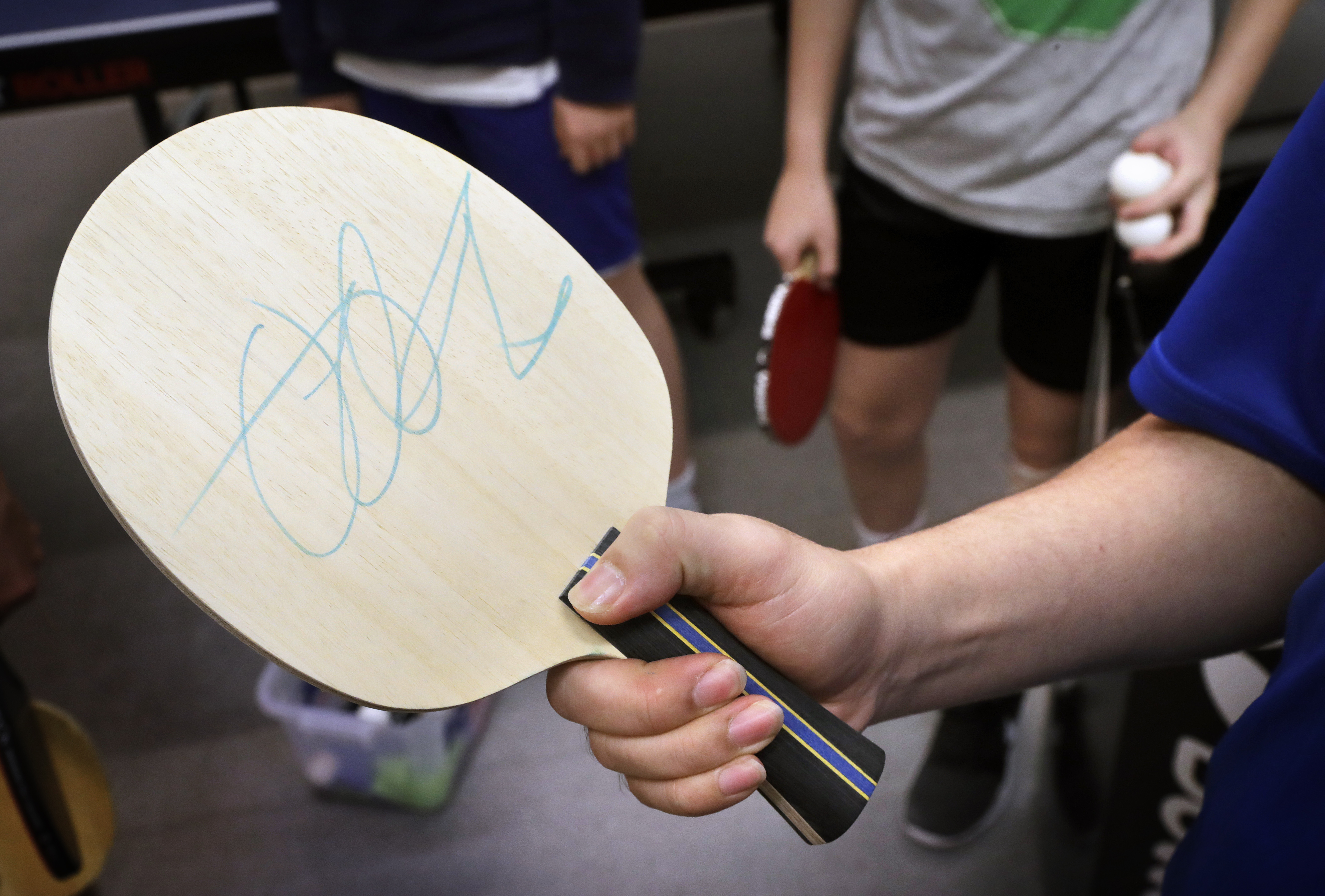 Hailuodossa järjestetään kaikille suunnattu pingispäivä – pöytätennis sopii kaiken ikäisille
