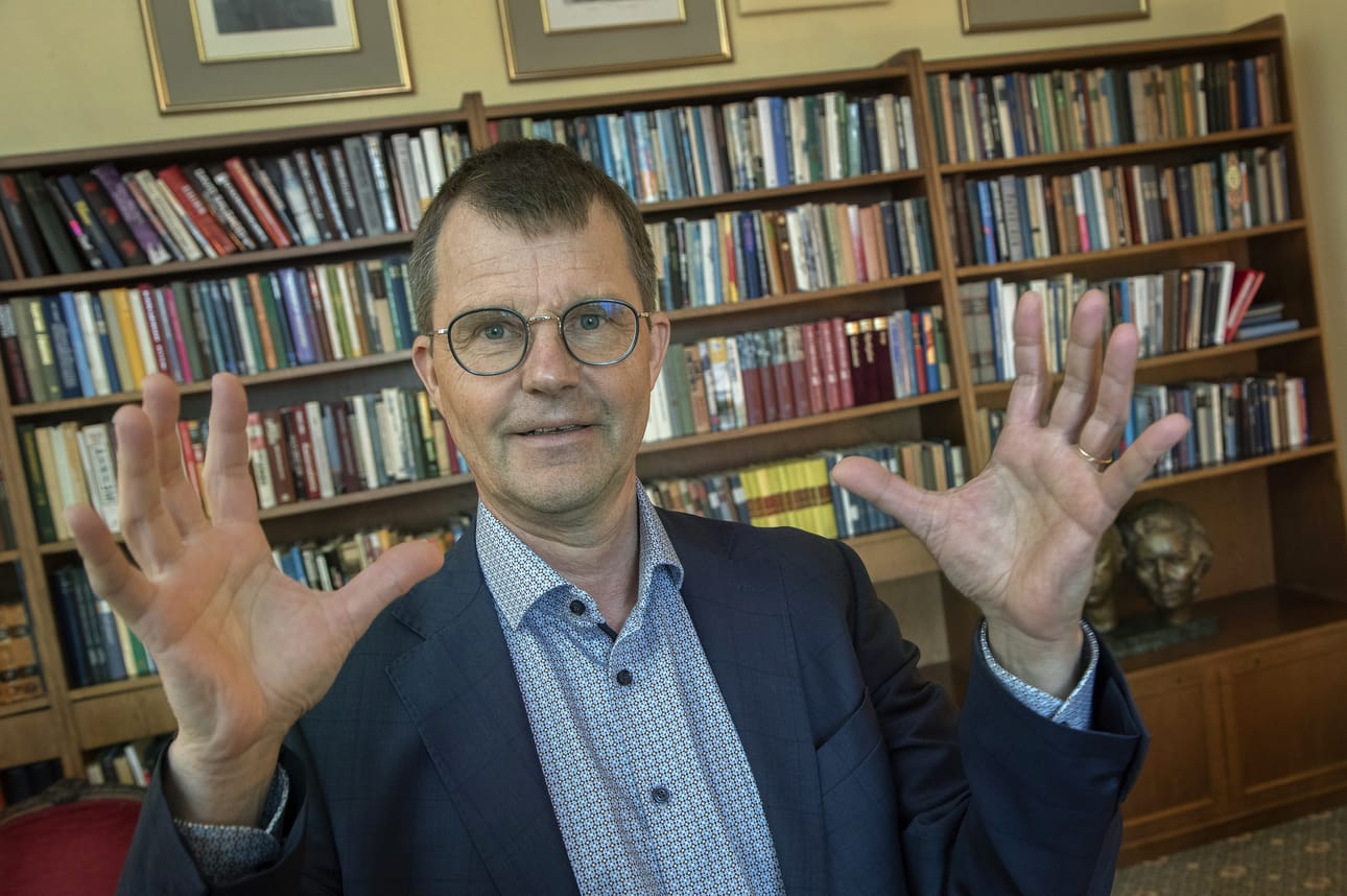 Fingridin toimitusjohtajan Jukka Ruususen mukaan kantaverkkoyhtiöllä on valmius lopettaa sähkön tuonti Venäjältä Suomeen, jos poliitikot niin päättävät.