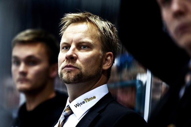 Vaasalaislähtöinen Mikko Manner korvaa Kai Suikkasen Kärppien päävalmentajana. KUVA: EETU SILLANPÄÄ