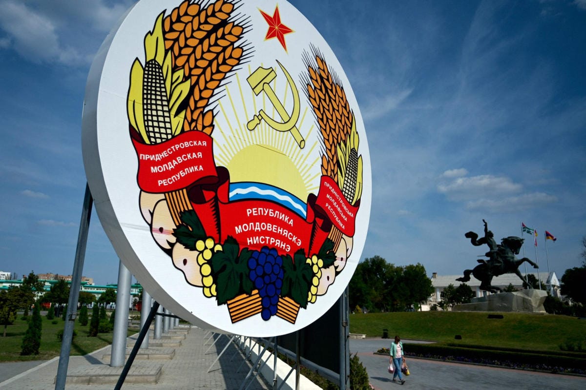 Keväällä separatistialue Transnistrian viranomaiset kertoivat useista aseellisista iskuista, joiden tekijät jäivät epäselviksi. Syyllisiksi on julkisuudessa väitetty niin Ukrainaa, Venäjää, Transnistriaa kuin Moldovaakin. LEHTIKUVA/AFP