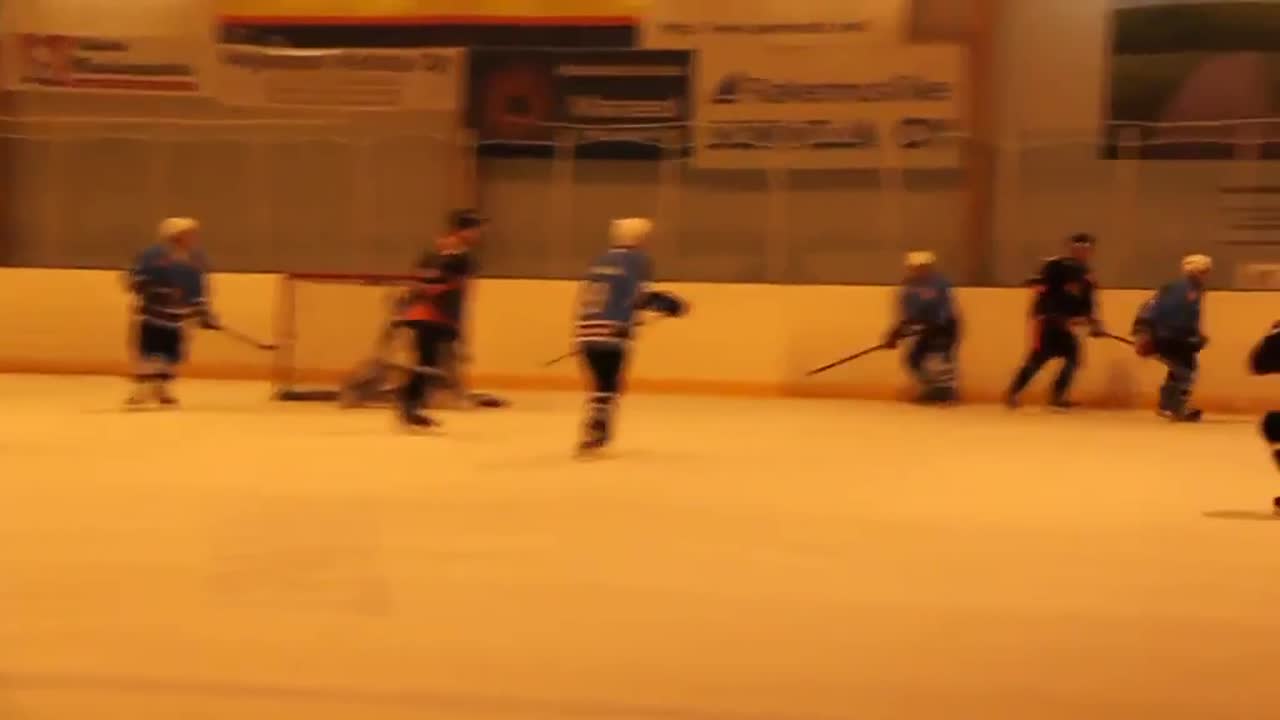 Kiekkohaukat-Huskit