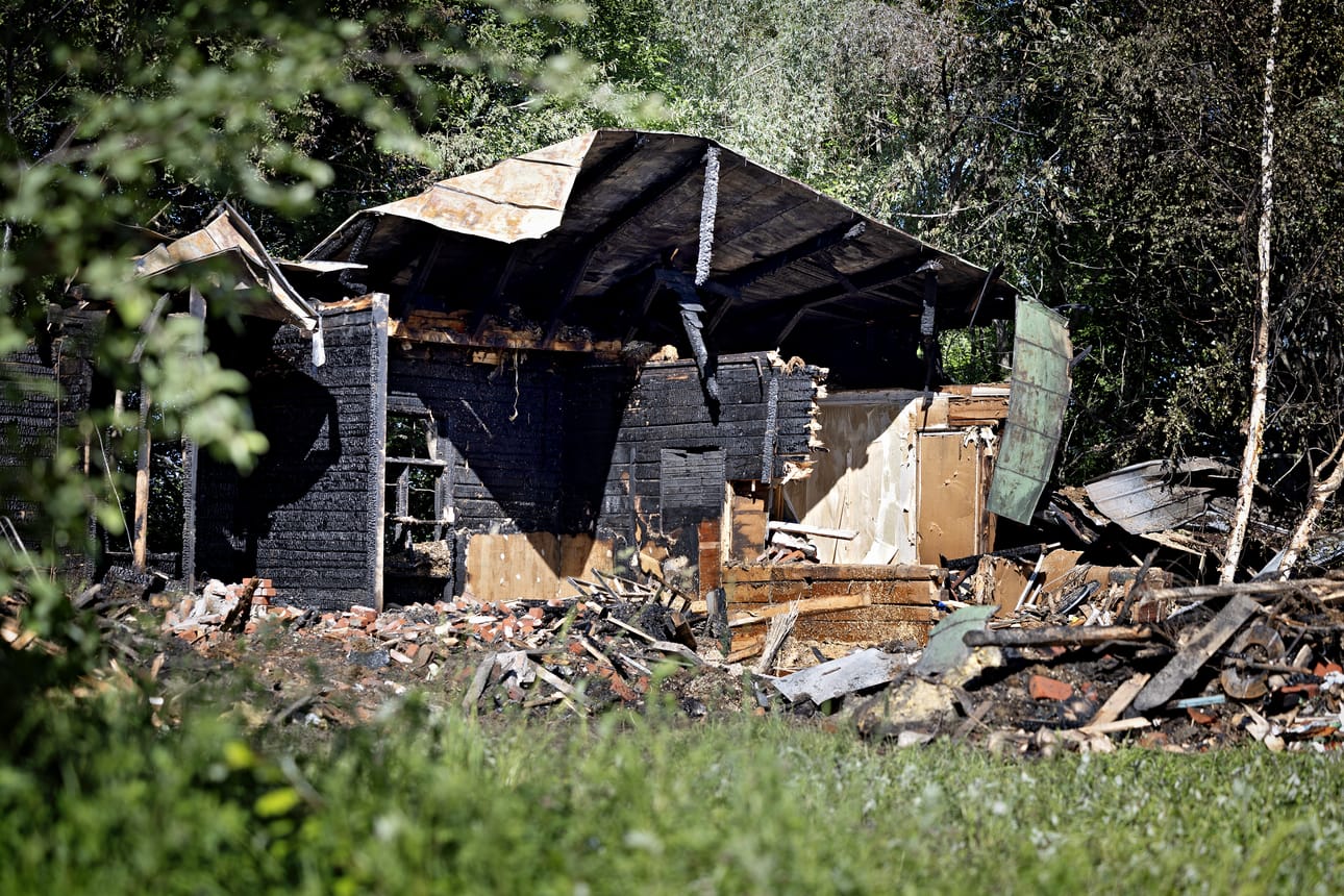 Rakennus tuhoutui palossa täysin.