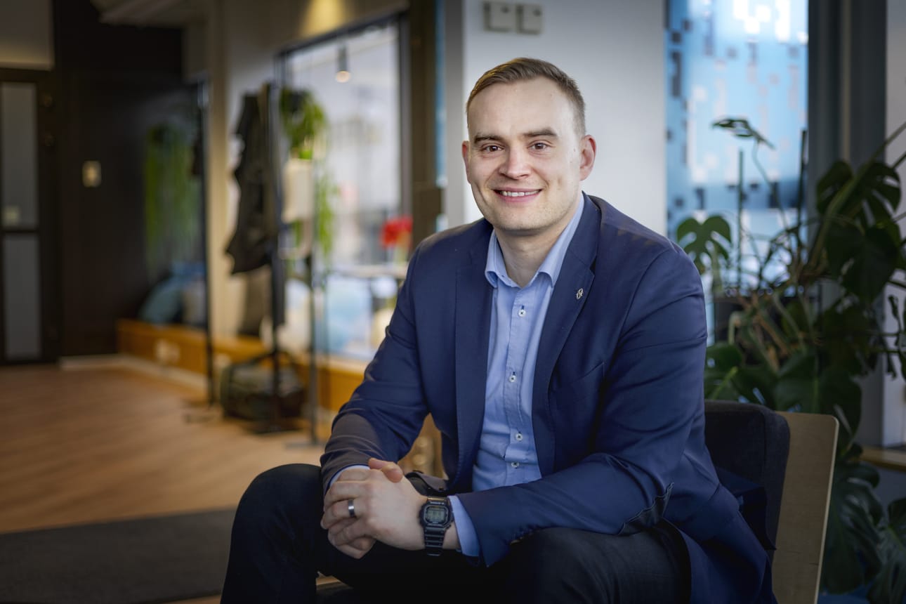 Vihreiden varapuheenjohtaja Atte Harjanne oli mukana vihreiden vaalistartissa Seinäjoella.