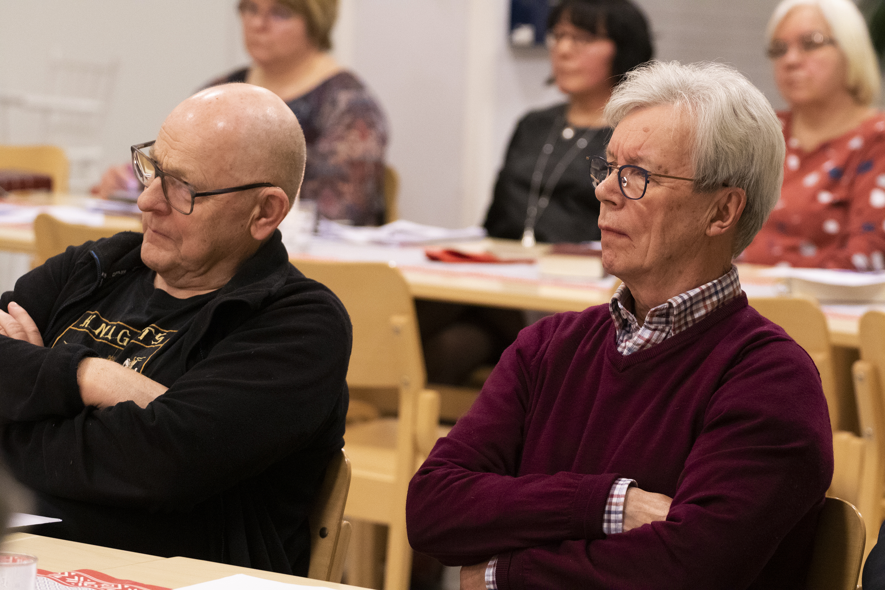 Varavaltuutettu Paavo Juvani (vasemmalla) ja valtuutettu Heikki Mattila. 