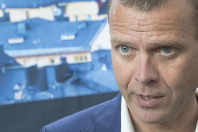 Petteri Orpo ei ole ehtinyt lukea maanantaina ilmestynyttä kirjaa tasavallan presidentti Sauli Niinistöstä. KUVA: COM.PIC / MAURI RATILAINEN