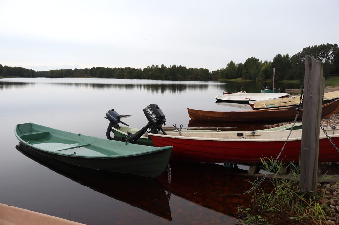 Runsaat sateet ovat nostaneet Pudasjärven vesistöjen pinnat ajankohtaan nähden korkealle.