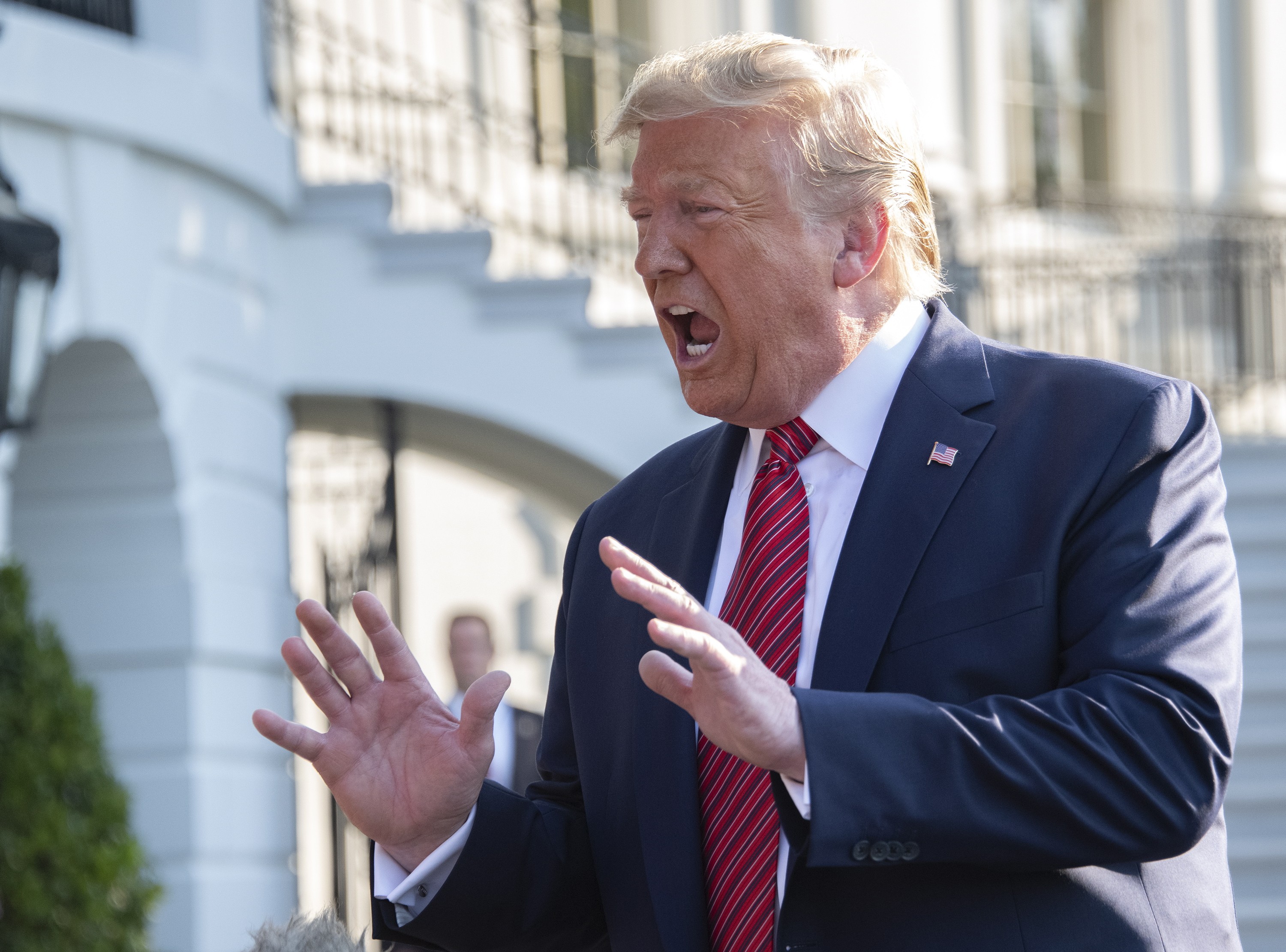Yhdysvaltojen presidenttiä Donald Trumpia voi pahimmillaan odottaa virkasyyte.