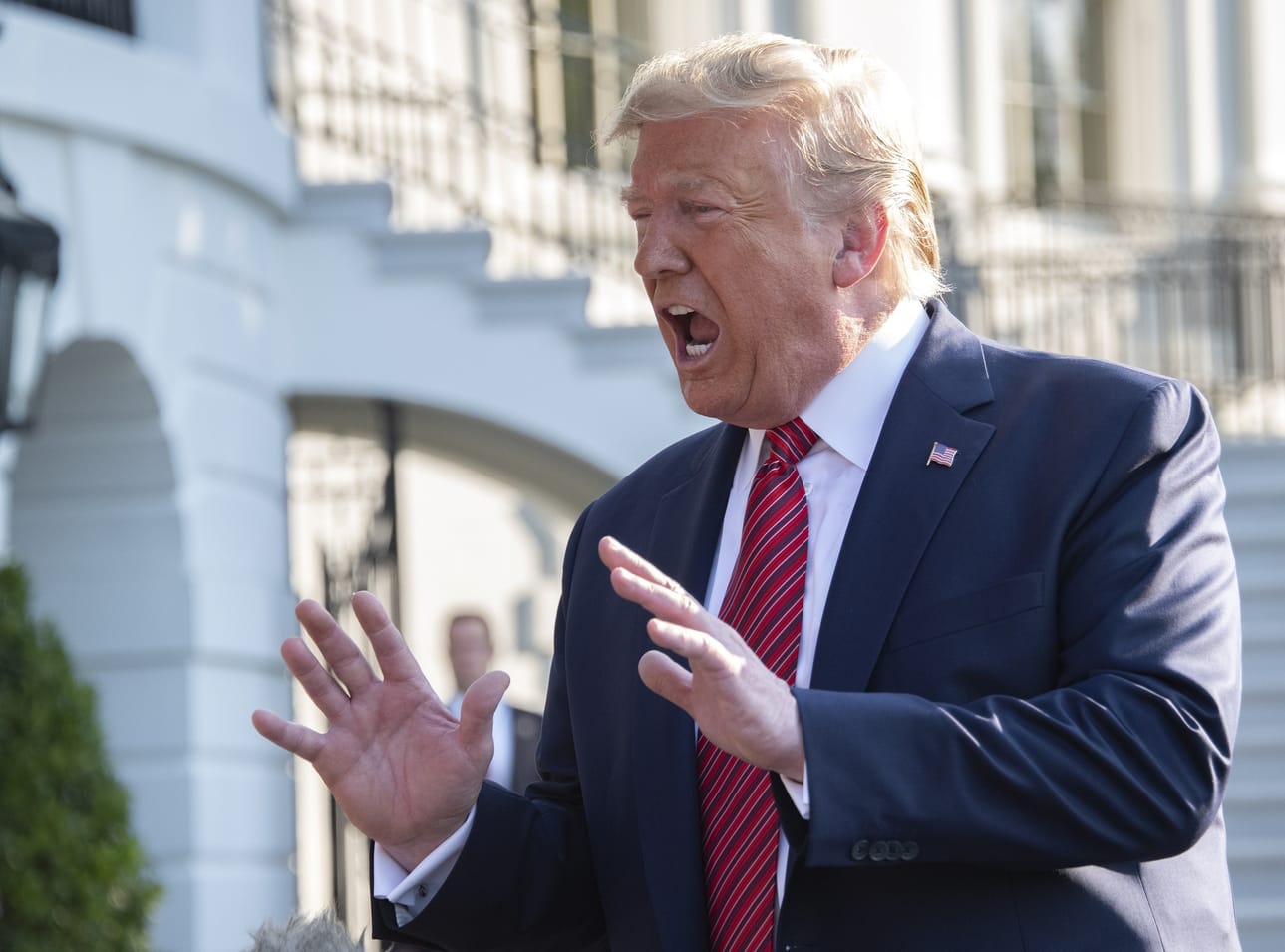 Yhdysvaltojen presidenttiä Donald Trumpia voi pahimmillaan odottaa virkasyyte.