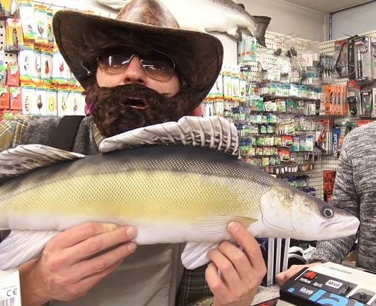 River Ranger -hahmoon on haettu vaikutteita Kummeli-sketseistä.