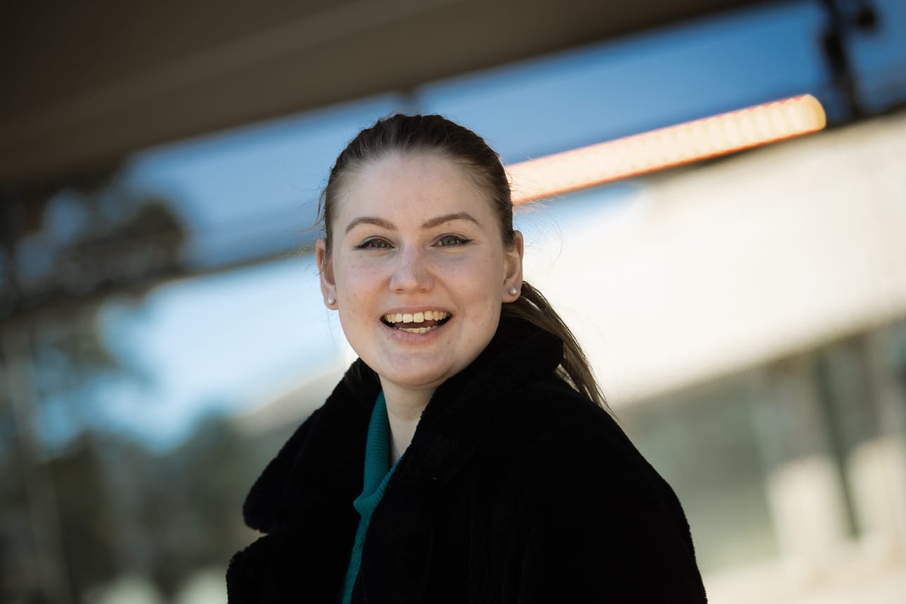 Rita Löytty saa kuulla aika paljon kysymystä "oletko sukua Jaakko Löytylle". Hän ei ole – eikä millekään muullekaan kuuluisalle Löytylle. – Isoisäni sanoi sen näin: "On pohjoisen hienot Löytyt ja etelän rupuset Löytyt".