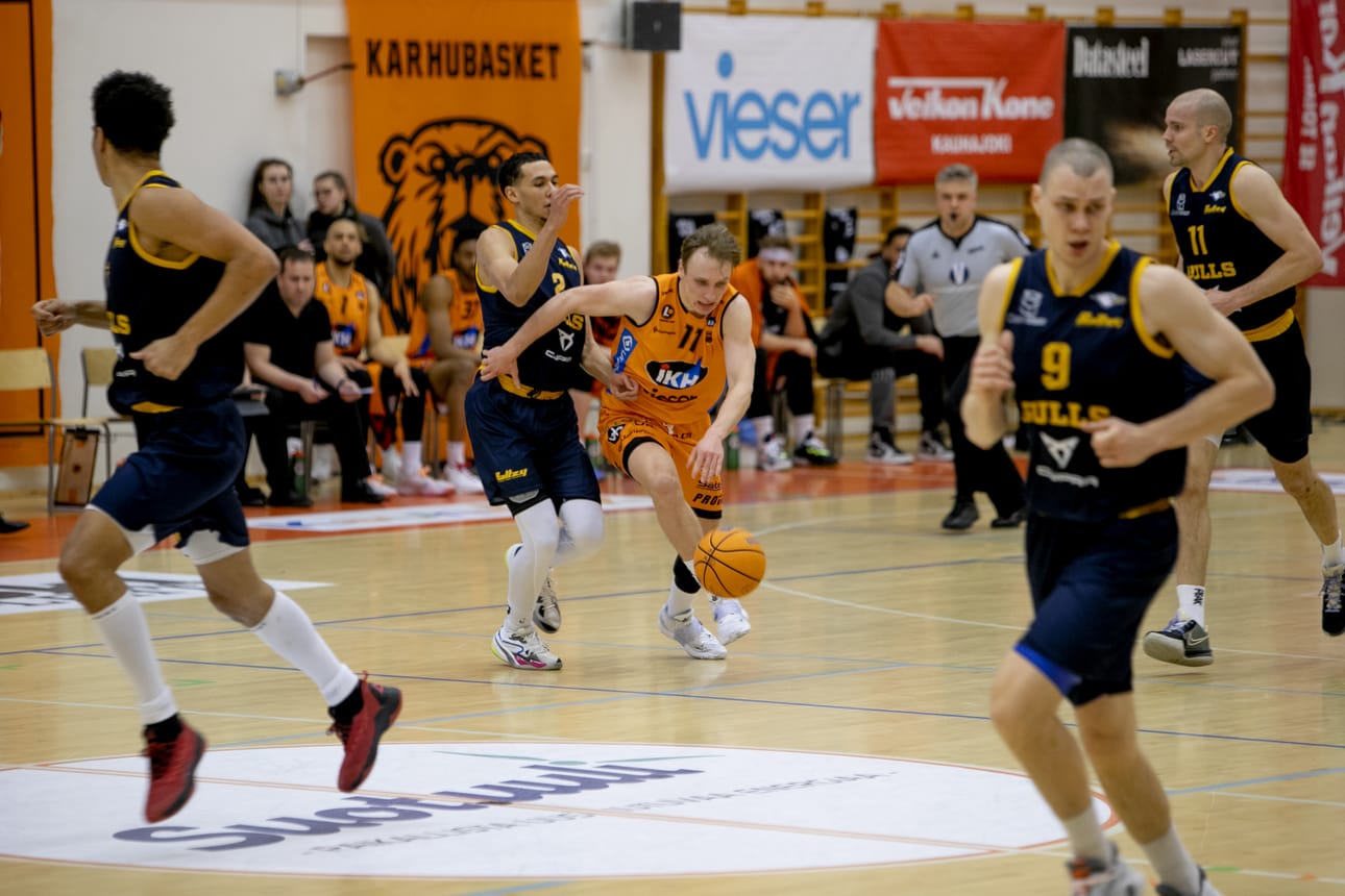 Mainioon vireeseen päässyt Severi Kaukiainen kuului jälleen Karhu Basketin parhaimmistoon.