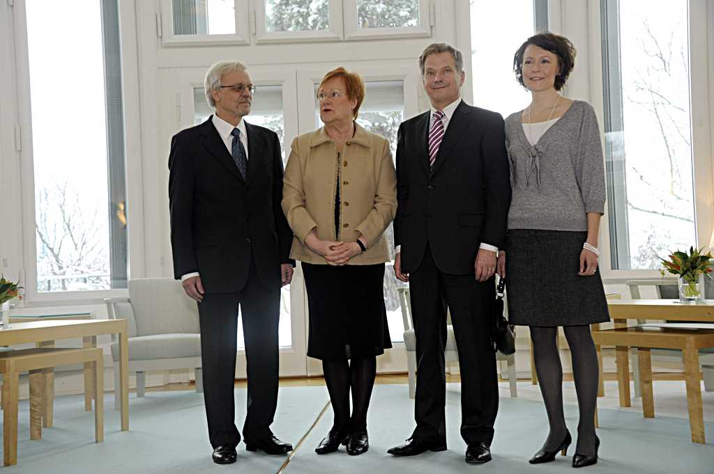 Tuleva presidenttipari vierailulla Mäntyniemessä