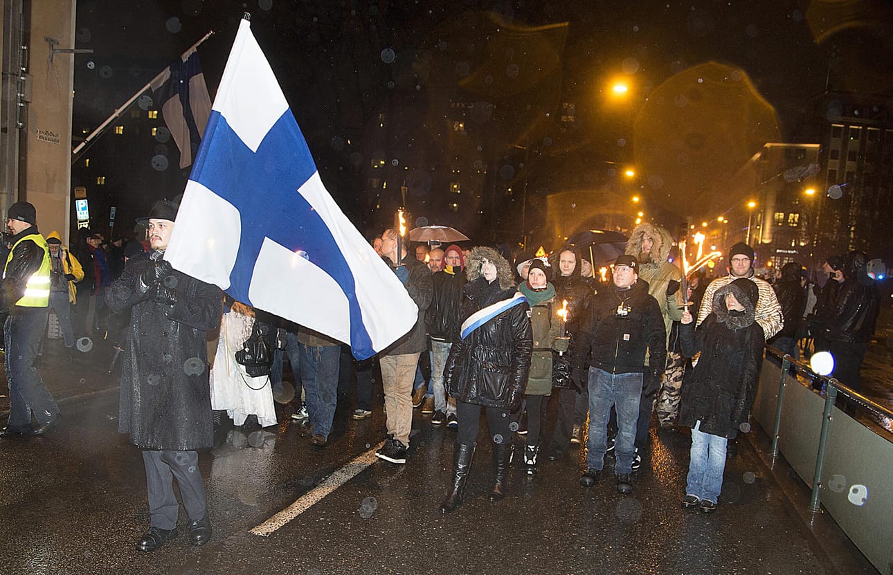 612-kulkueessa oli satoja osanottajia.