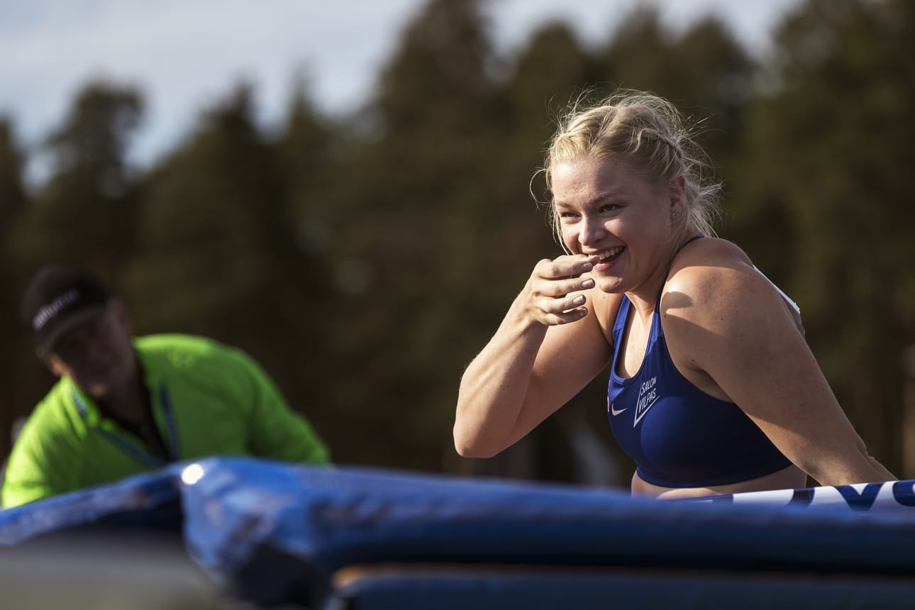 Wilma Murto sijoittui kolmanneksi Timanttiliigan seiväskisassa.