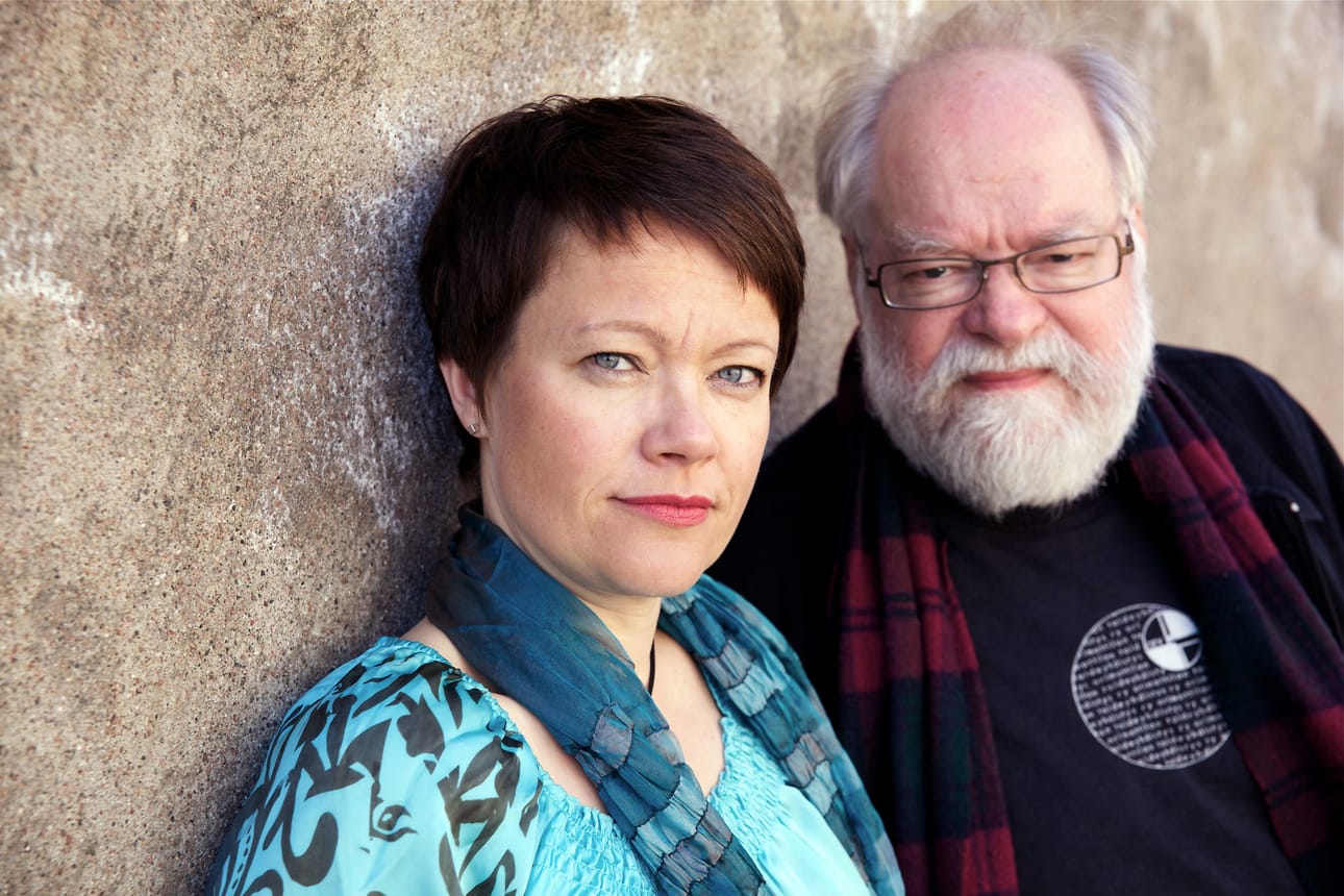 ”Olen tehnyt Taru Nymanin kanssa jo 15 vuotta läheistä yhteistyötä”, Kaj Chydenius kertoo. Sunnuntaina 3.11. duo esiintyy kello 15 Karjasillan kirkossa otsikolla Vain hiljaisella on korvat kuulla.