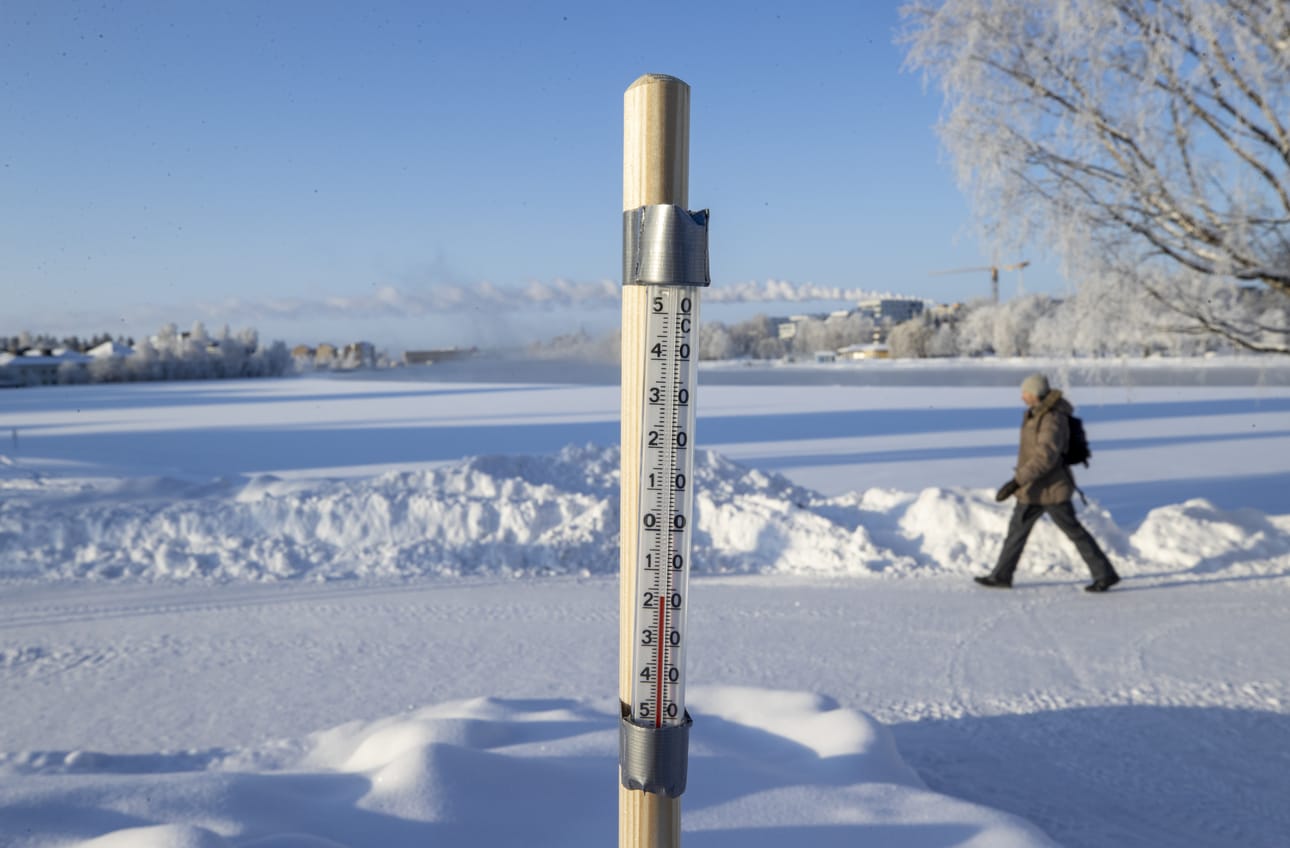 Tuirassa lämpömittari näytti -17 asteen lukemia keskiviikkona aamupäivällä.