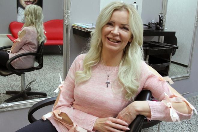 Kauhavalainen yrittäjä Päivi Luoma palvelee yrityksessään 25.10. asti. KUVA: MIA KÄRKKÄINEN