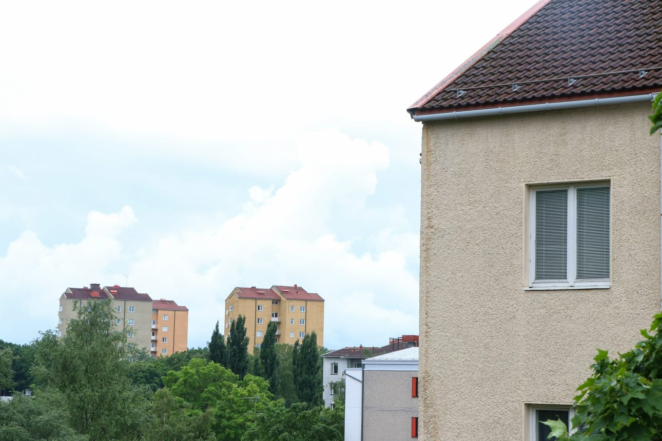 Kahdentoista kuukauden euribor on laskusuunnassa. Taloja Martin asuinalueella Turussa. Kuvituskuva. LEHTIKUVA / Laura Ukkonen