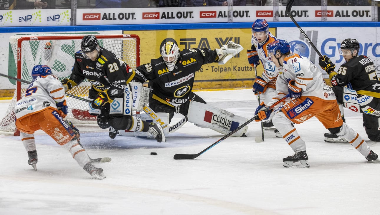 Tappara haki lauantaina pisteet Raksilasta.